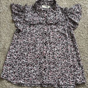 everleigh Floral Ruffle Sleeve Blouse Sz: M